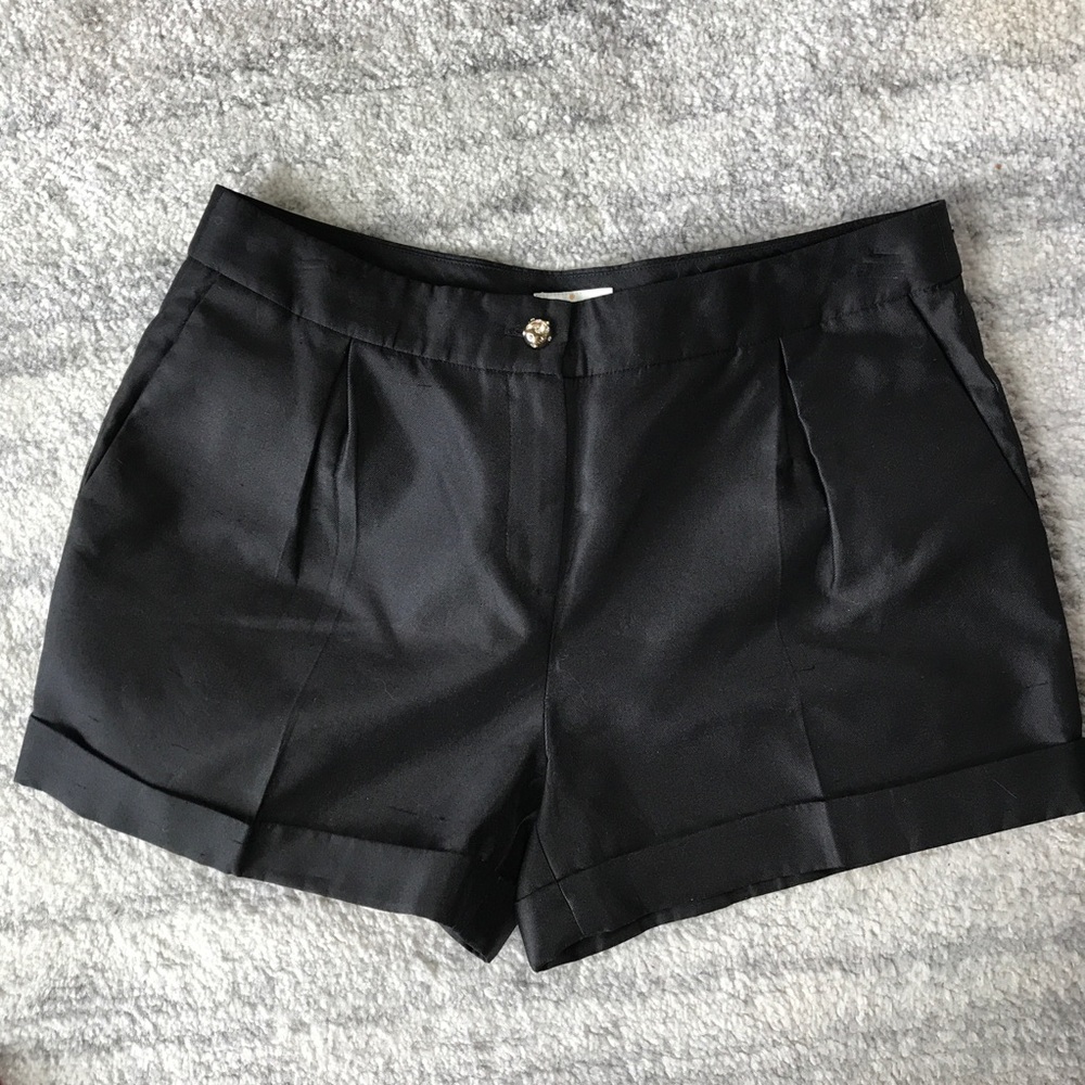 Kate Spade Devyn Black Shorts in day disco💎